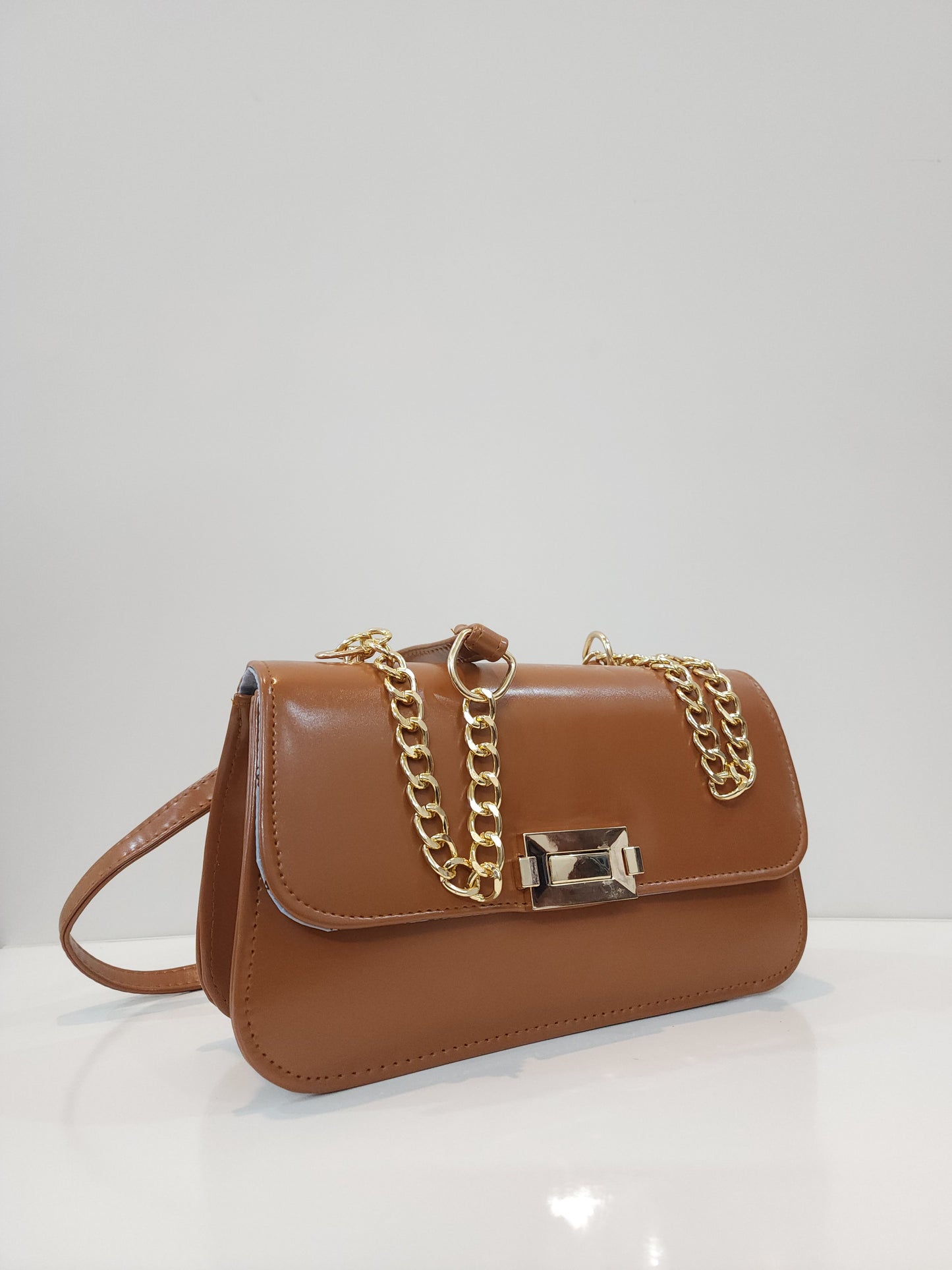 Leather Shoulder Bag with Gold Twist-Lock & Chain Strap